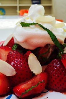 Balsamic Strawberries and Cream