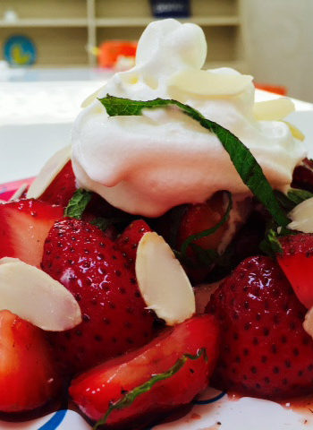Balsamic Strawberries and Cream