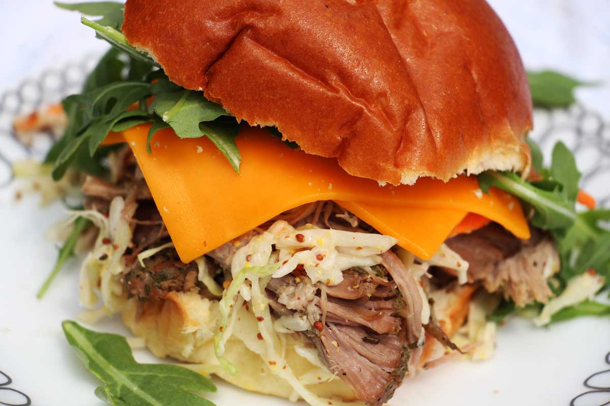 Slow-Cooker Pulled Pork Sandwiches Recipe