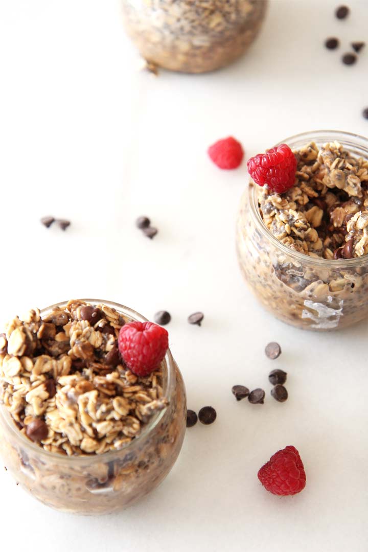 Wake up to the breakfast made by your refrigerator. Serving you coffe and breakfast in one. Chocolate Espresso Overnight Oats Recipe . ChopHappy.com,