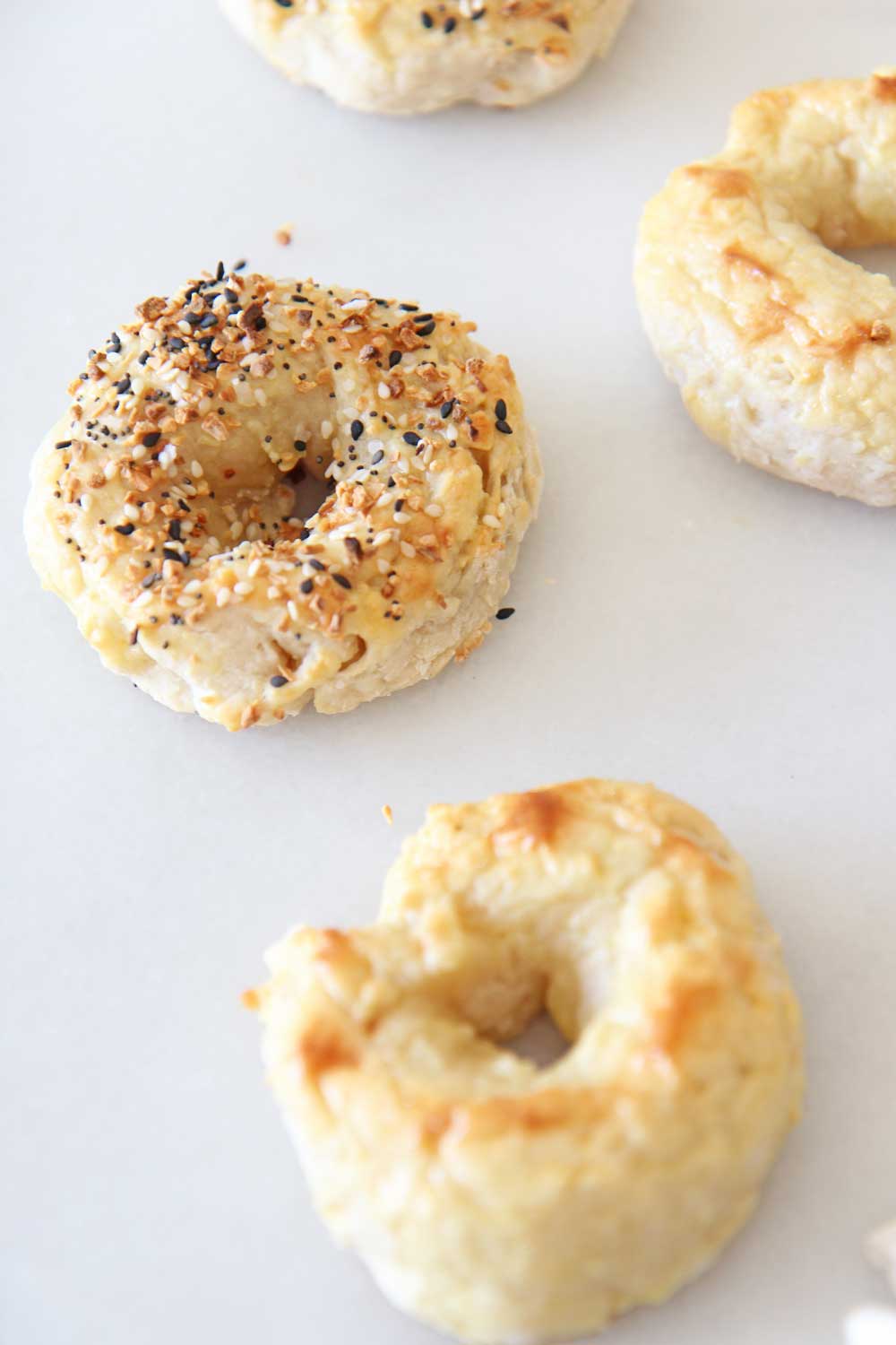 How to Make a Bagel with 3 Ingredients. Flour, Greek yogurt, and garlic salt is all you need to make a NY style bagel. It is an easy recipe for a fun breakfast or brunch. Happy Cooking! www.ChopHappy.com #bagel #howtomakeabagel