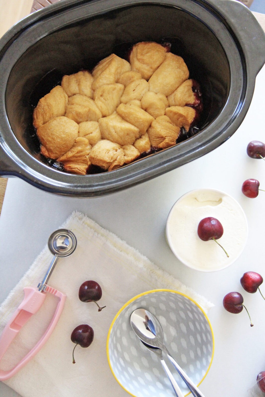 Slow Cooker Biscuit Cherry Pie Recipe. Easy dessert for non bakers. www.ChopHappy.com #cherrypie #slowcookerdessert