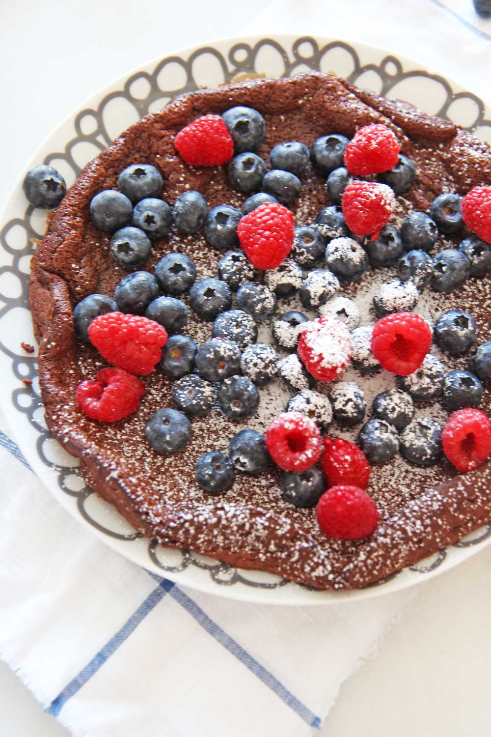 How To Make a Flourless Chocolate Tart. This is an easy recipe for beginners. Just grab chocolate, eggs, coffee, and butter. Perfect Passover dessert and gluten free dessert. Happy Baking! www.ChopHappy.com #Passoverdessert #glutenfreedessert