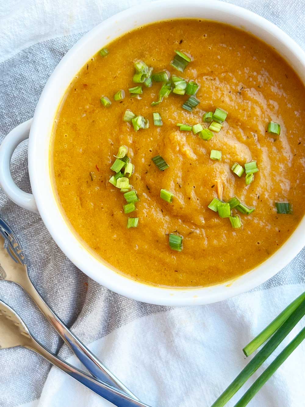 Easy Carrot Soup Recipe